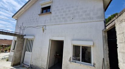 House T3 in Santa Marta de Portuzelo of 145 m²