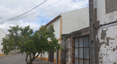 Maison de village T0 à Alter do Chão de 69 m²