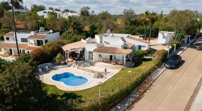 Maison T3 à Albufeira e Olhos de Água de 235 m²