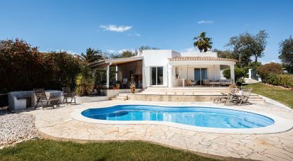 Maison T3 à Albufeira e Olhos de Água de 235 m²