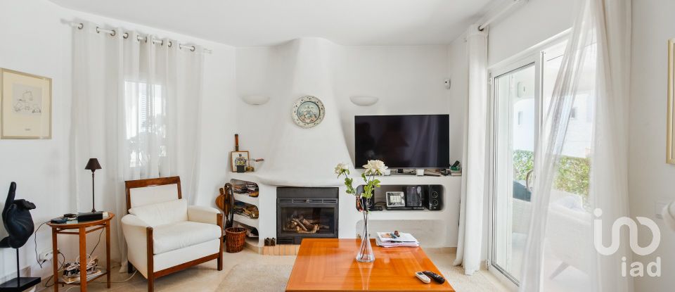 Moradia T3 em Albufeira e Olhos de Água de 235 m²