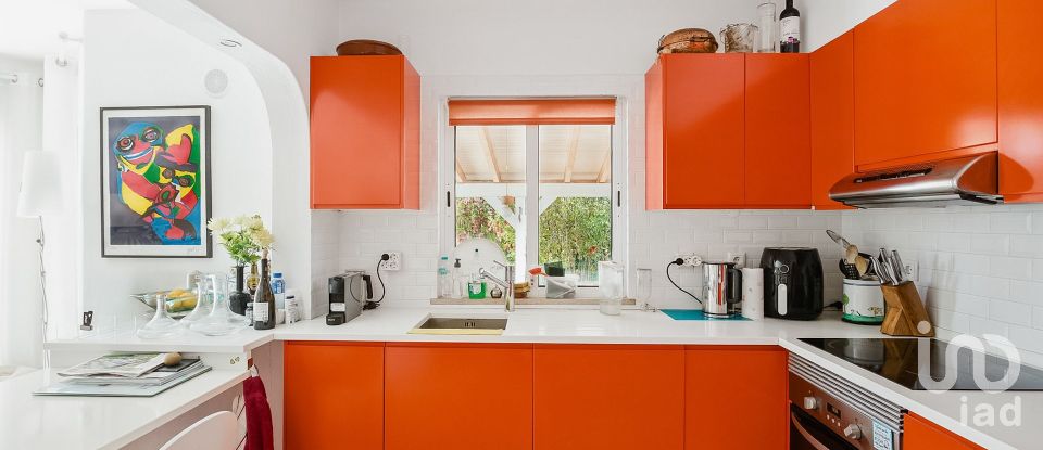 Moradia T3 em Albufeira e Olhos de Água de 235 m²