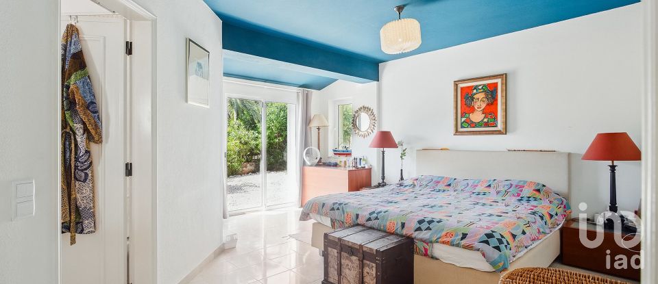 Moradia T3 em Albufeira e Olhos de Água de 235 m²