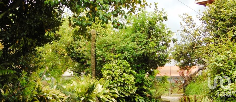 House T6 in Vila Cova da Lixa e Borba de Godim of 398 m²