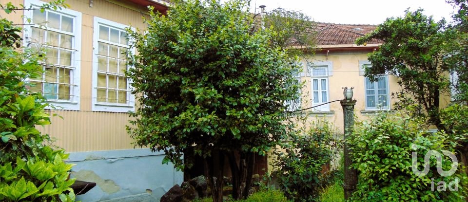 House T6 in Vila Cova da Lixa e Borba de Godim of 398 m²