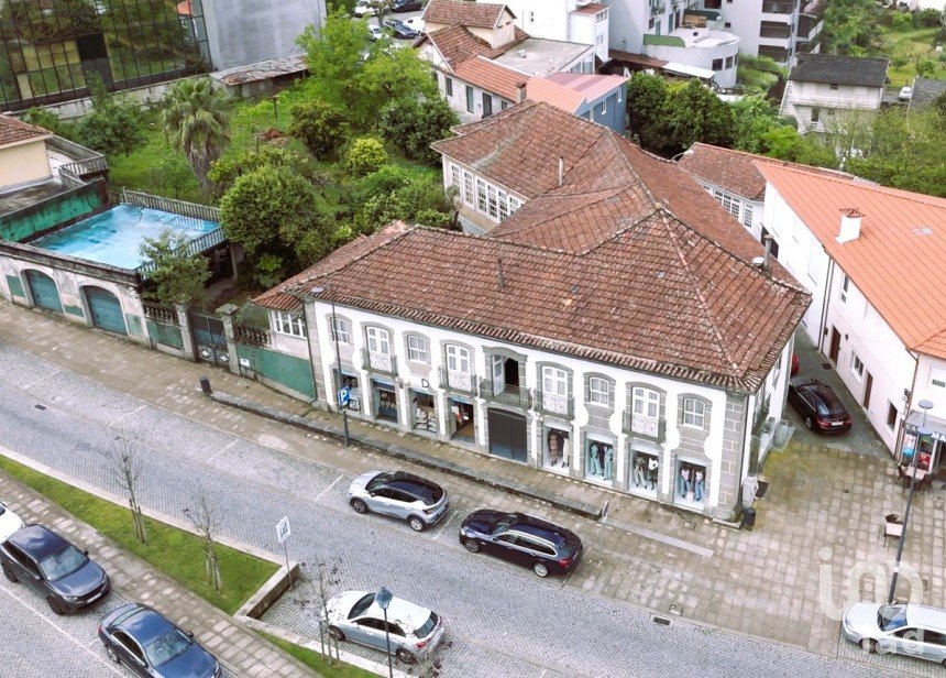 House T6 in Vila Cova da Lixa e Borba de Godim of 398 m²