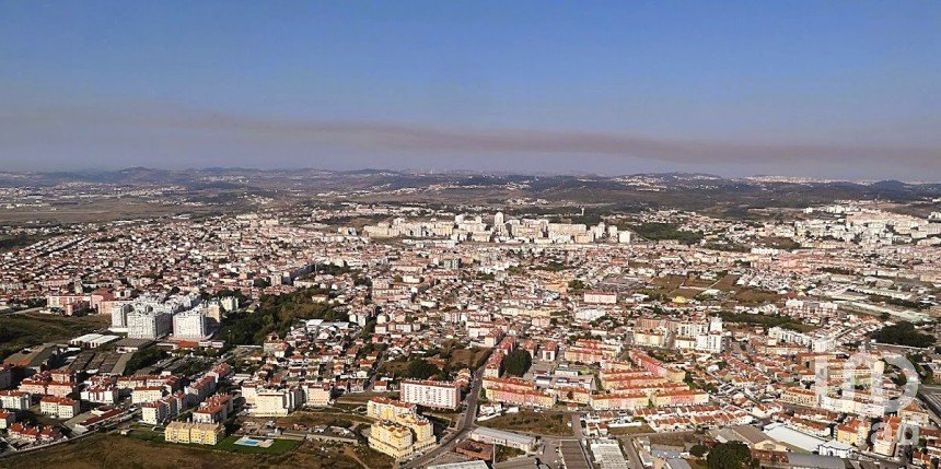 Appartement T2 à Agualva E Mira-Sintra de 71 m²