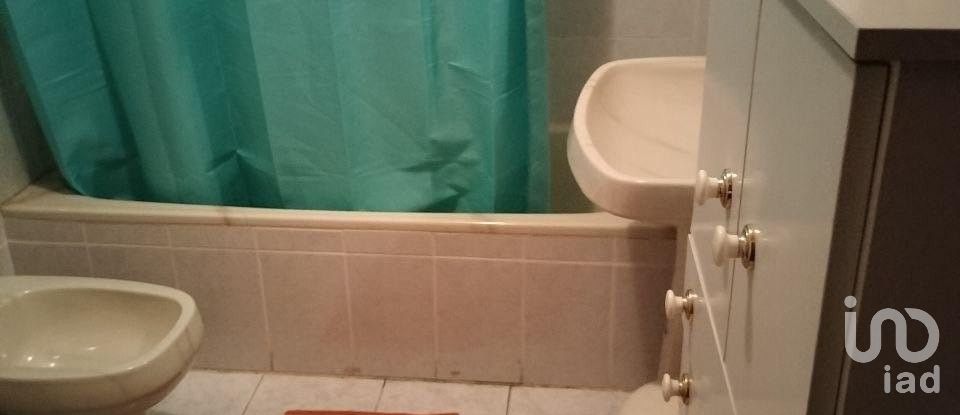 Casa de Campo T4 em Lagoaça e Fornos de 149 m²