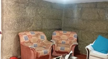 Maison rustique T4 à Lagoaça e Fornos de 149 m²