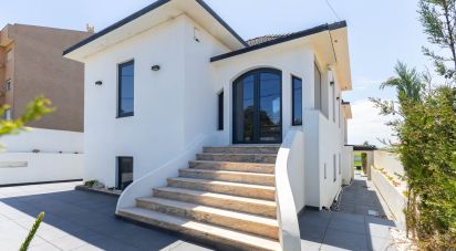 House T6 in Gulpilhares E Valadares of 346 m²