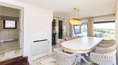 Maison T6 à Gulpilhares E Valadares de 346 m²