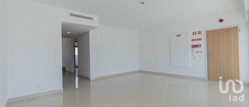 Apartment T2 in Quinta do Anjo of 86 m²