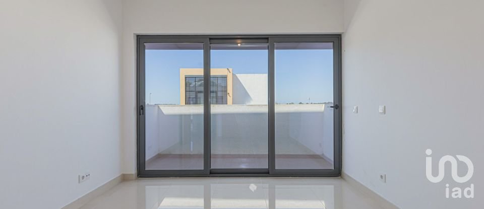 Apartment T2 in Quinta do Anjo of 86 m²