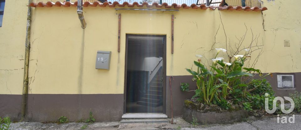 Village house T3 in Vila Nova of 802 m²