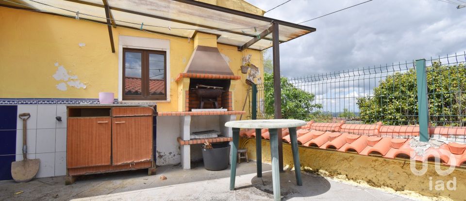 Village house T3 in Vila Nova of 802 m²