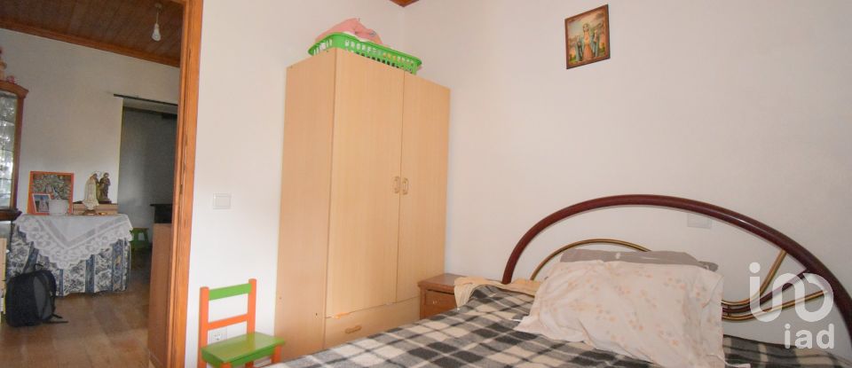 Village house T3 in Vila Nova of 802 m²