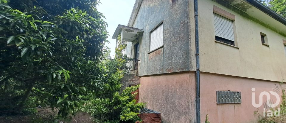 House T2 in Esqueiros, Nevogilde e Travassós of 68 m²