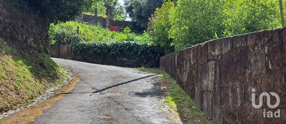 House T2 in Esqueiros, Nevogilde e Travassós of 68 m²