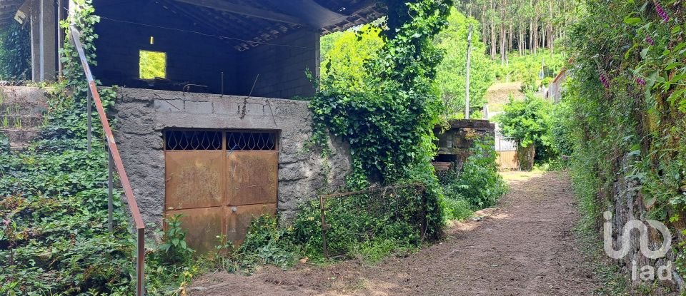 House T2 in Esqueiros, Nevogilde e Travassós of 68 m²