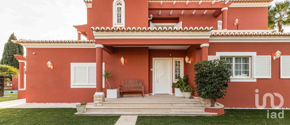 Maison T4 à Porches de 288 m²