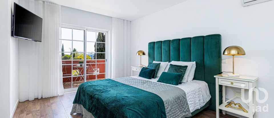 Maison T4 à Porches de 288 m²