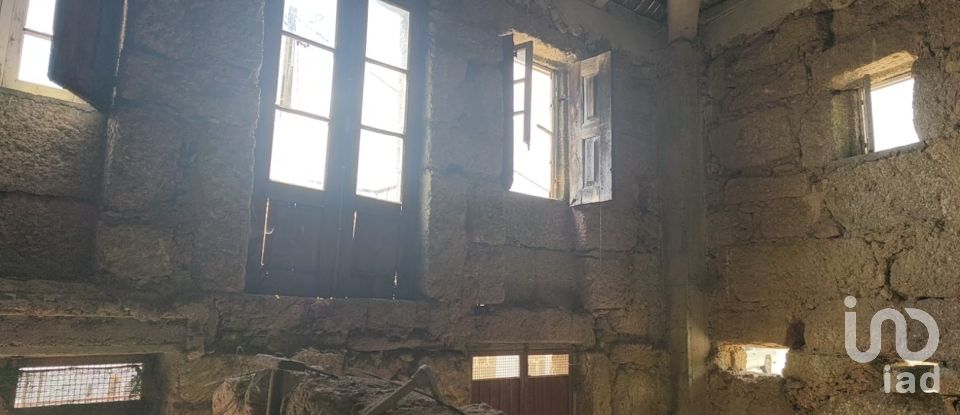 House T0 in Covas e Vila Nova de Oliveirinha of 246 m²