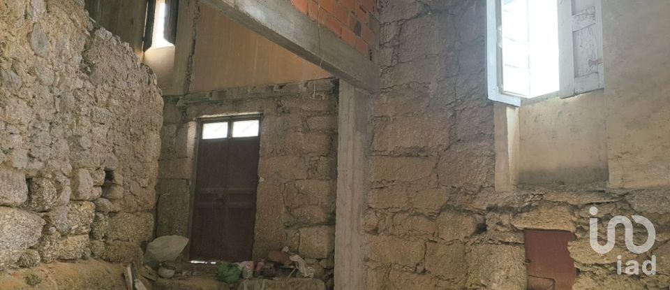 House T0 in Covas e Vila Nova de Oliveirinha of 246 m²