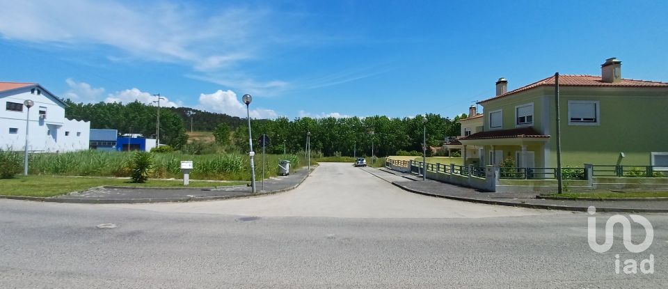 Terrain à Vimeiro de 354 m²