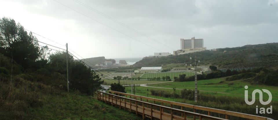 Terrain à Vimeiro de 354 m²