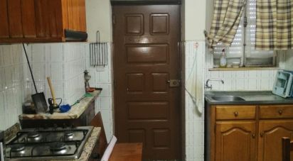 Maison T4 à Oliveira do Hospital e São Paio de Gramaços de 66 m²