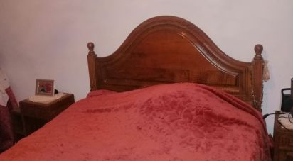 Maison T4 à Oliveira do Hospital e São Paio de Gramaços de 66 m²