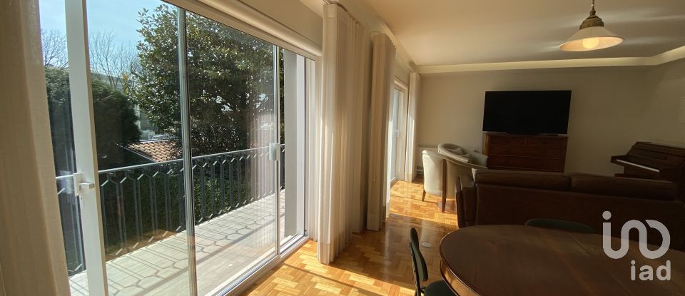 Maison de ville T7 à Ramalde de 227 m²