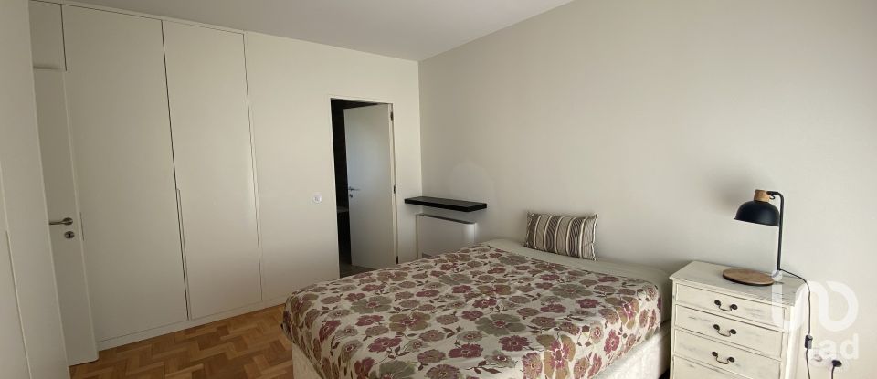 Maison de ville T7 à Ramalde de 227 m²