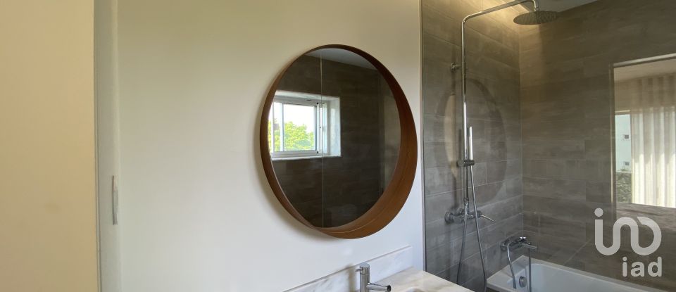 Maison de ville T7 à Ramalde de 227 m²