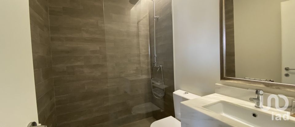 Maison de ville T7 à Ramalde de 227 m²