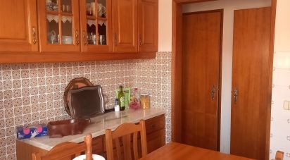 Maison T4 à Atouguia da Baleia de 239 m²