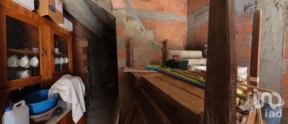 House T3 in Pedrógão Pequeno of 252 m²