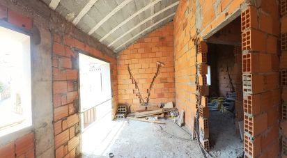 Maison T3 à Pedrógão Pequeno de 252 m²