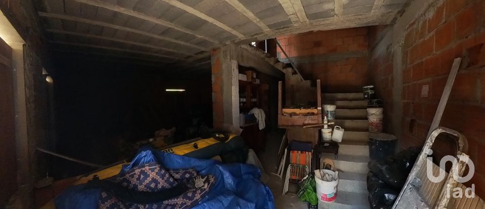 House T3 in Pedrógão Pequeno of 252 m²