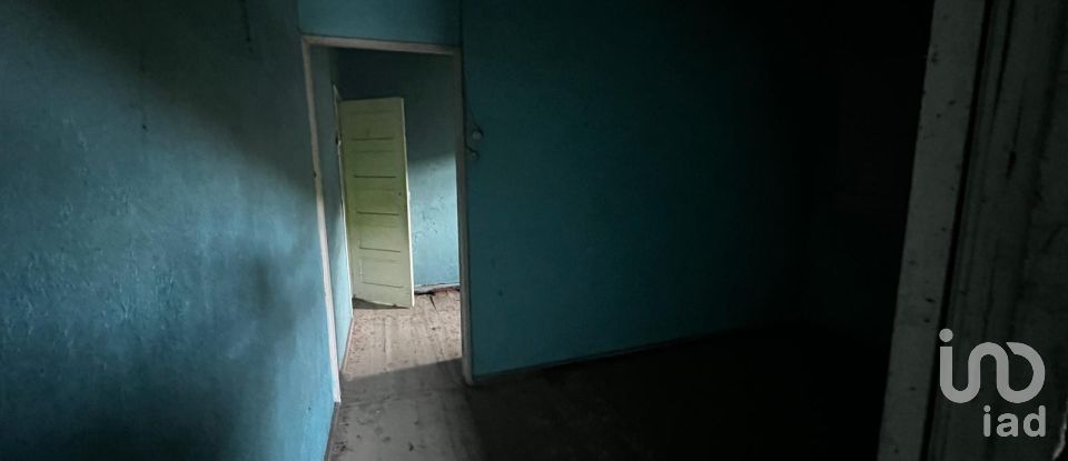 Moradia T3 em Freixo de Cima e de Baixo de 120 m²