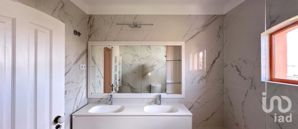 Apartment T3 in Cascais e Estoril of 126 m²