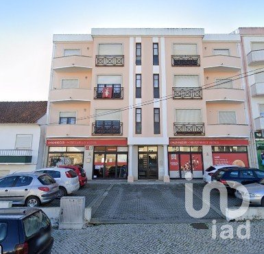 Boutique/Local commercial à Aldeia Galega da Merceana e Aldeia Gavinha de 250 m²