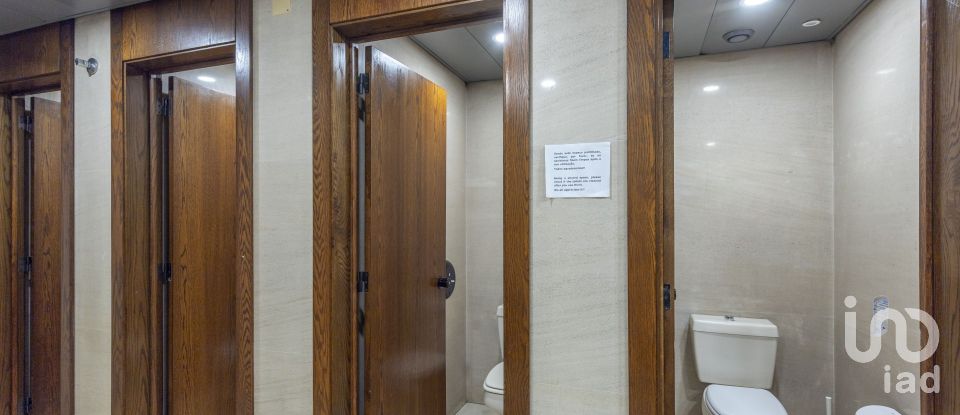 Bureaux à Santo António de 353 m²