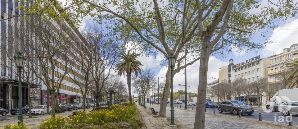 Bureaux à Santo António de 353 m²