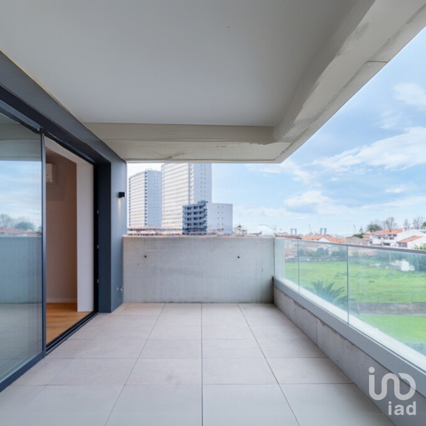 Apartment T3 in Matosinhos e Leça da Palmeira of 158 m²