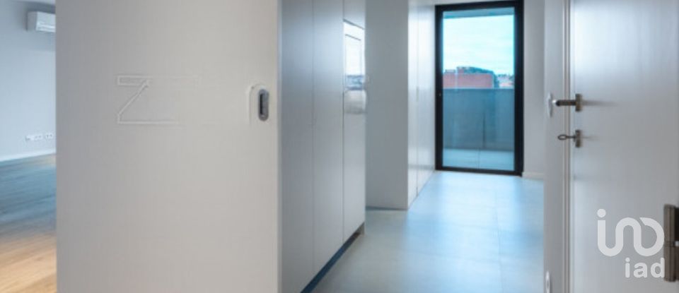 Apartment T3 in Matosinhos e Leça da Palmeira of 158 m²