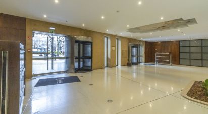 Bureaux à Santo António de 155 m²