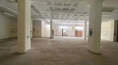 Boutique/Local commercial à Barcarena de 1 467 m²