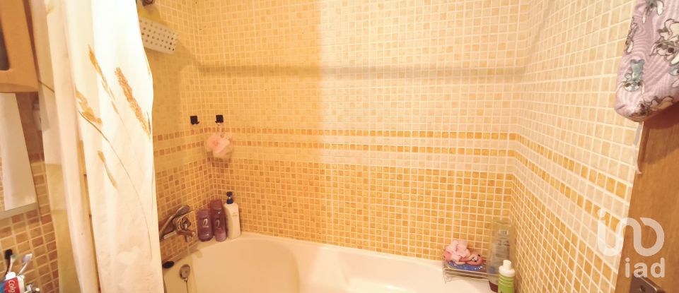 Moradia T3 em Quelfes de 175 m²