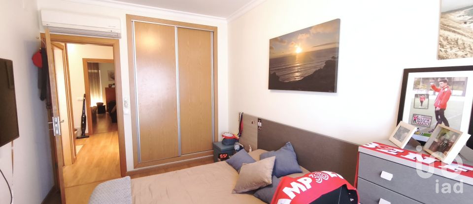 Moradia T3 em Quelfes de 175 m²